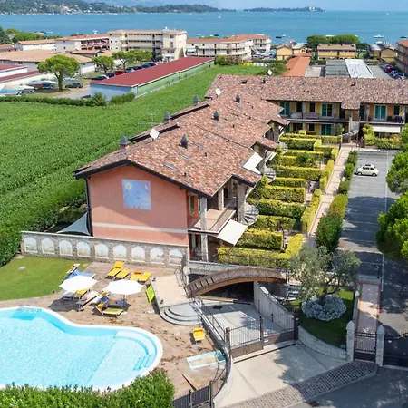 Di Garda A 300m - House In Manerba Σπίτι διακοπών
