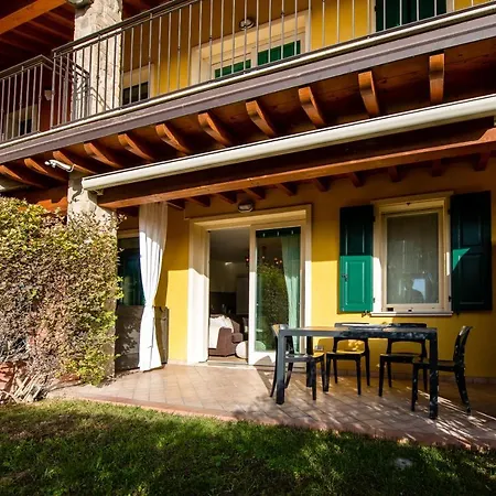 Di Garda A 300m - House In Manerba *